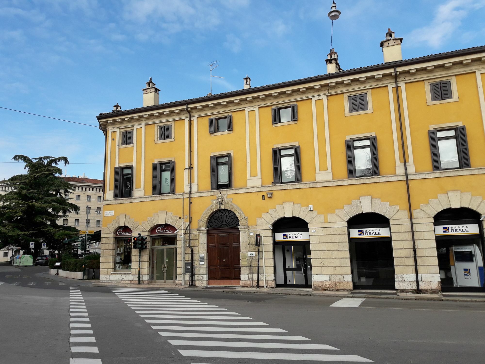 Accomodation Verona - City Centre ภายนอก รูปภาพ