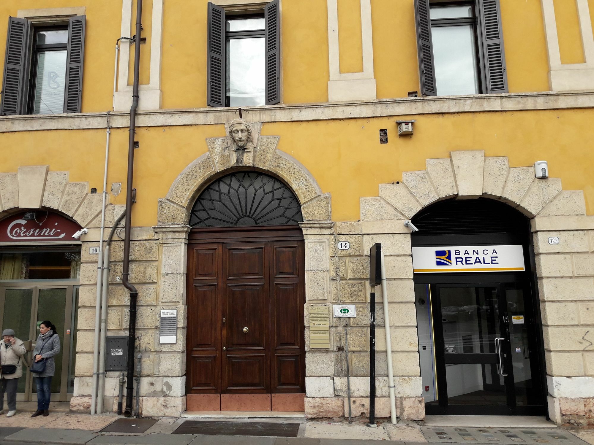 Accomodation Verona - City Centre ภายนอก รูปภาพ